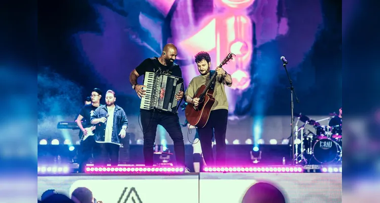 Shows sertanejos reúnem mais de 159 mil pessoas no Litoral do Paraná