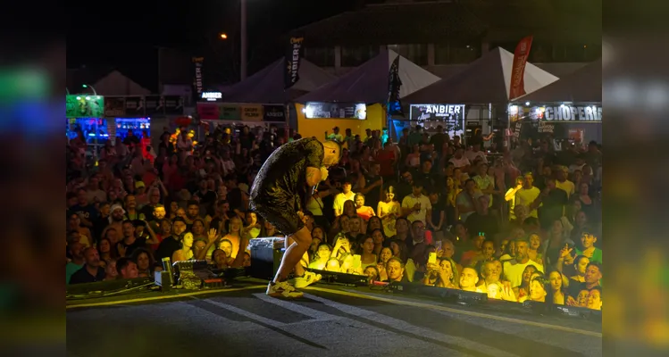 Shows levam 32 mil pessoas ao Verão Maior em Pontal do Paraná; confira os registros