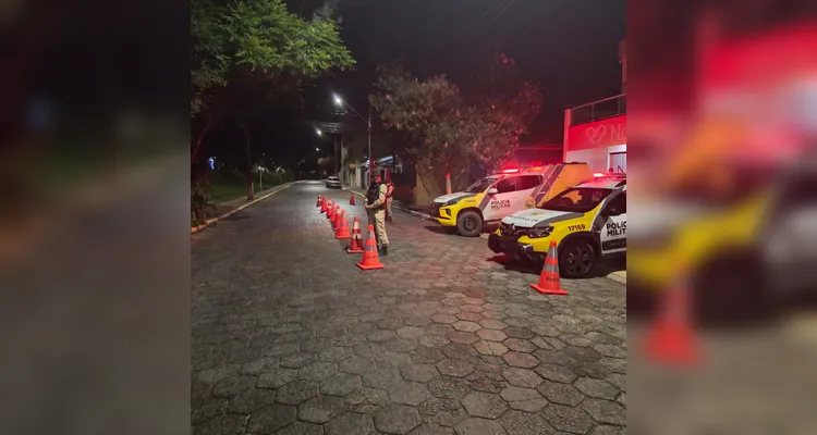 Duas pessoas são presas em Castro por infrações em operação 'lei seca'