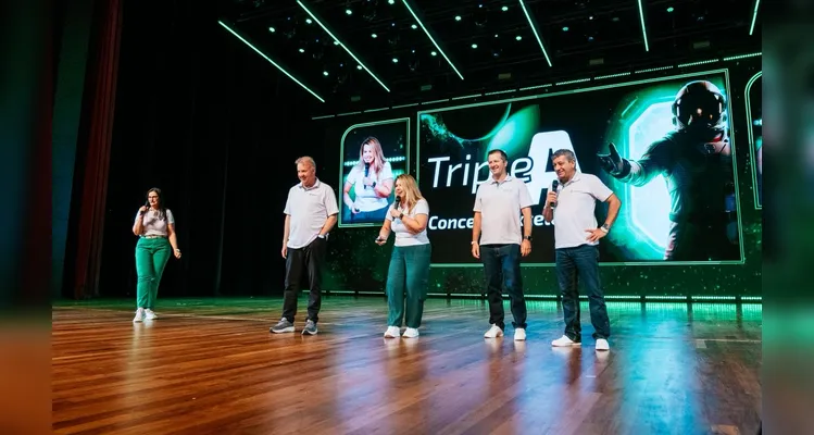 Coluna RC destaca a Convenção de Verão do Sicredi