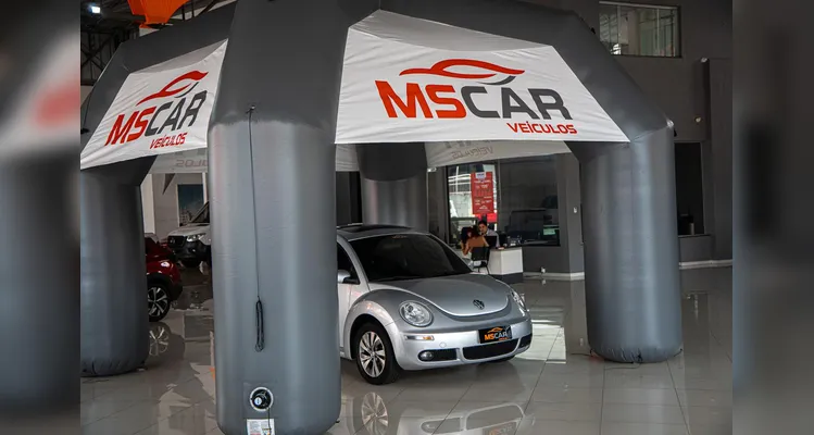 Loja conta com grande variedade de veículos, de diversas marcas