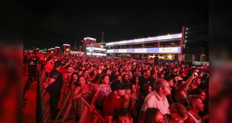 Shows do Verão Maior Paraná reúnem 117 mil pessoas em Matinhos e Pontal