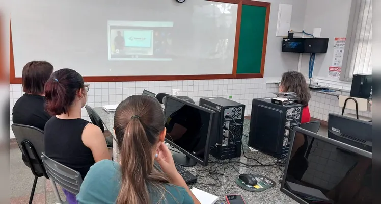 Confira os principais destaques do encontro online com os educadores.