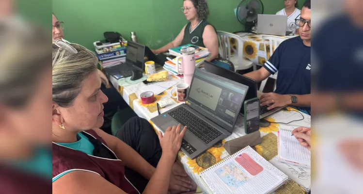 Confira a série de registros realizados pelos educadores ao longo da formação.