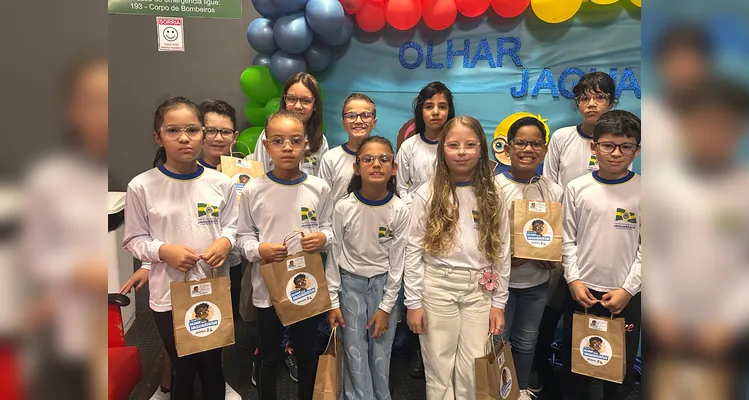 Foi realizada a entrega de mais de 120 óculos de grau.