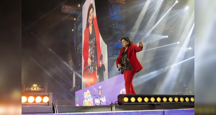 Roberta Miranda e Raça Negra transformam Pontal em palco de muitas emoções