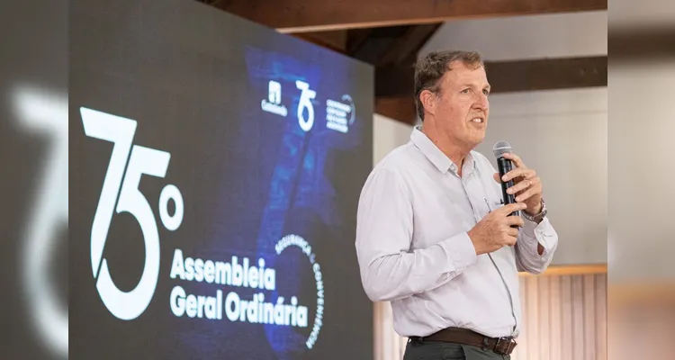 O presidente Willem Berend Bouwman seguirá no cargo pelos próximos três anos