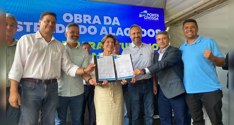 Prefeita Elizabeth assina ordem de serviço de R$ 9,5 milhões para a Estrada dos Alagados