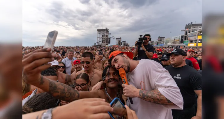 Jeito Moleque toca Cristiano Araújo e Charlie Brown Jr no Verão Maior Paraná