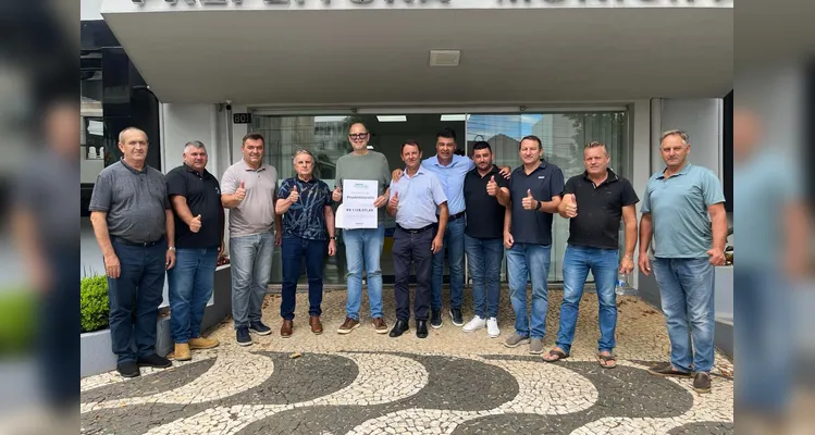Entrega foi realizada na Prefeitura Municipal de Prudentópolis.