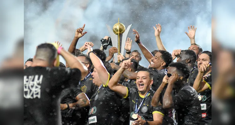 Festa do tricampeonato do Operário deve ocorrer após jogo da Copa do Brasil