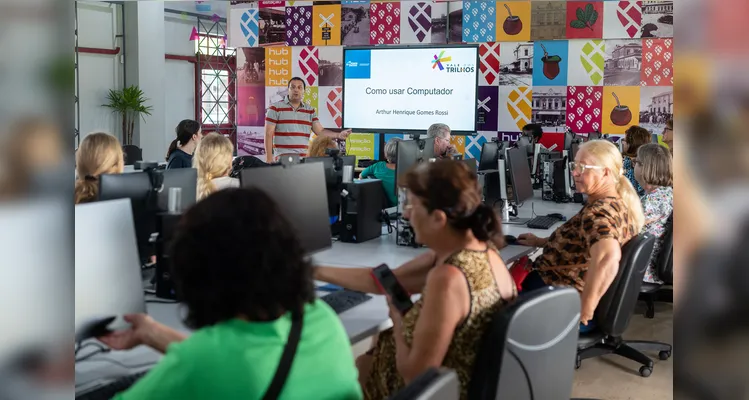 A Semana da Transformação Digital busca promover o acesso à tecnologia e formação cidadã no mundo digital