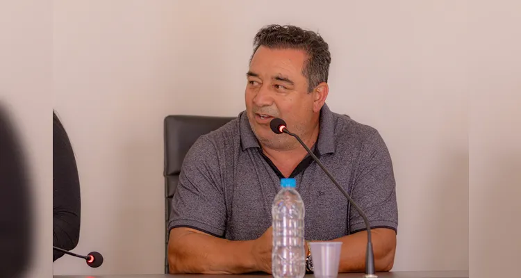 Representantes da Administração Municipal acompanharam a reunião com a Universidade.