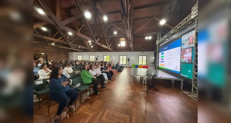 Capacitação ocorreu na manhã desta segunda-feira (23).
