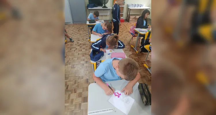 Confira os registros do trabalho em sala de aula.