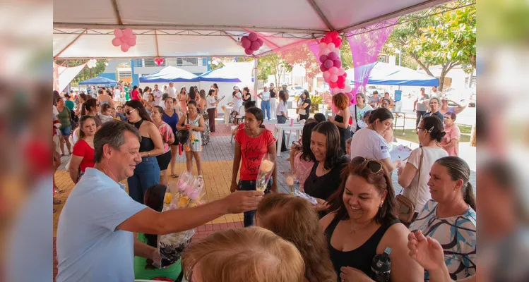 A ação também contou com espaço de lazer para o público infantil com brinquedos disponíveis para as crianças.