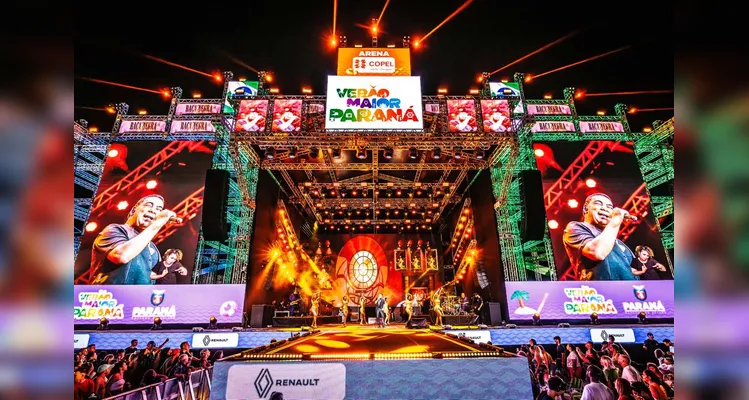Roberta Miranda e Raça Negra transformam Pontal em palco de muitas emoções