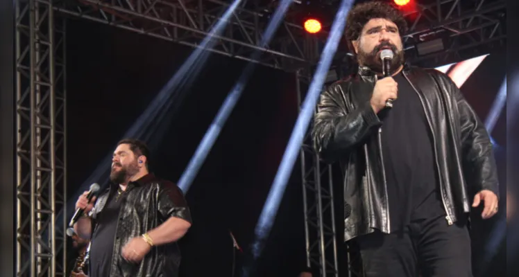 Show e rodeio lotaram o evento.