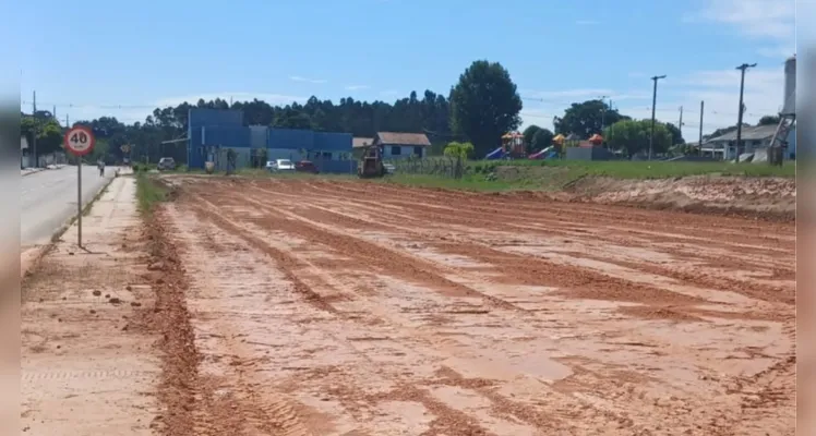 Terreno está localizado no bairro Vila Reis.