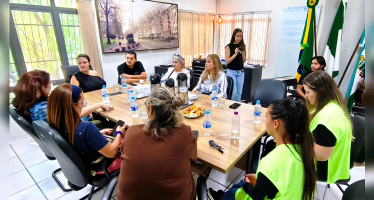 Encontro foi realizado nesta quarta-feira (18).