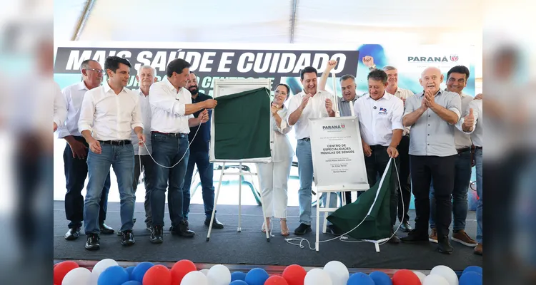 Ratinho Junior inaugura Centro de Especialidades e anuncia maternidade em Sengés