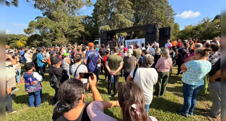 Caminhada penitencial reúne 7 mil fiéis em Ponta Grossa