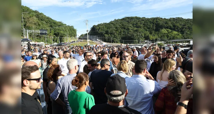O governador Carlos Massa Ratinho Junior inaugura nesta sexta-feira (1) a Ponte de Guaratuba