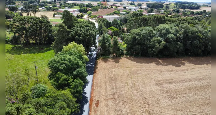 Confira imagens aéreas da pavimentação.