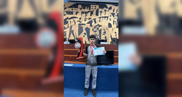 A equipe Scremin Thai recebeu uma Moção de Aplausos da Câmara de Vereadores de Ponta Grossa