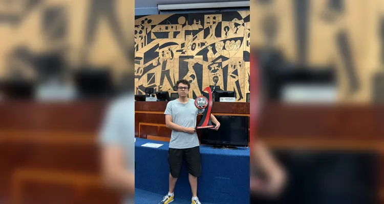 A equipe Scremin Thai recebeu uma Moção de Aplausos da Câmara de Vereadores de Ponta Grossa