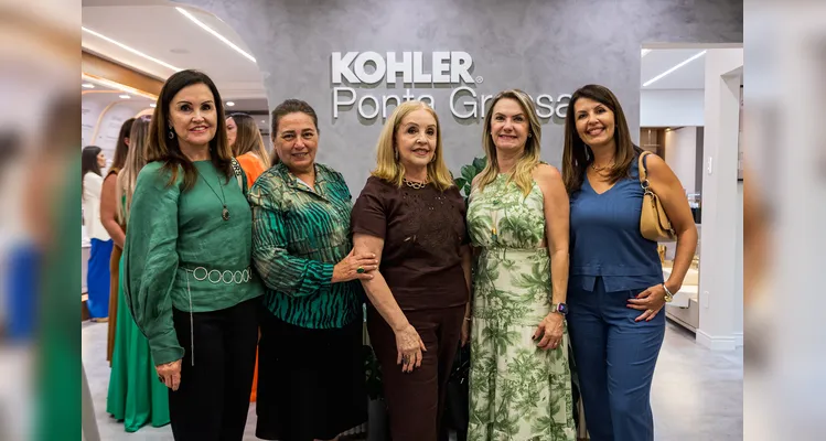 Elaine Bueno, Sonia Roth, Maria Ercilia Pellissari, Viviane Favretto e Monica Dechandt