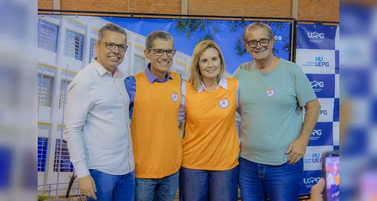 Confira imagens da vitória de Ivo e Adriana na disputa pela reitoria da UEPG