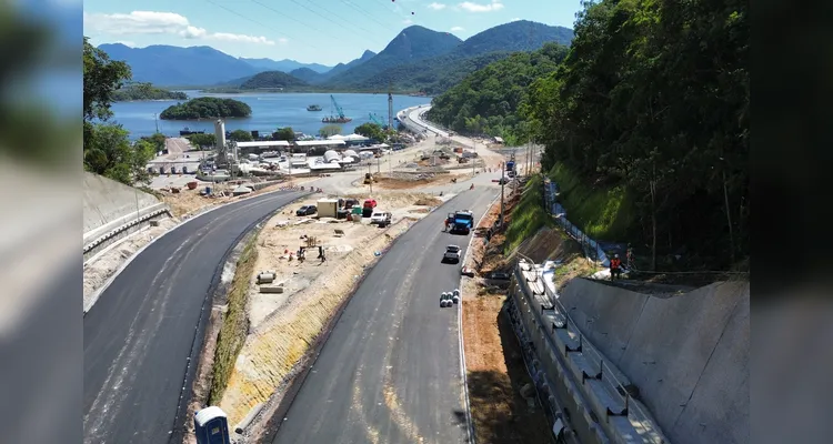 O avanço marca um novo estágio do cronograma, com diversas frentes de trabalho atuando simultaneamente