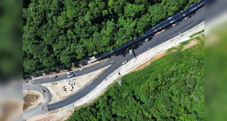 Ponte de Guaratuba inicia revestimento em concreto asfáltico dos acessos