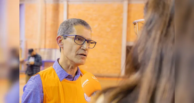 Confira imagens da vitória de Ivo e Adriana na disputa pela reitoria da UEPG