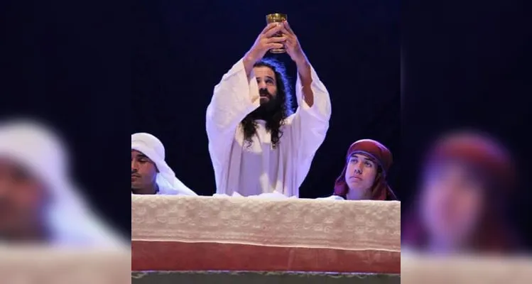 Imagens do espetáculo realizado pelo Grupo Passio Christi