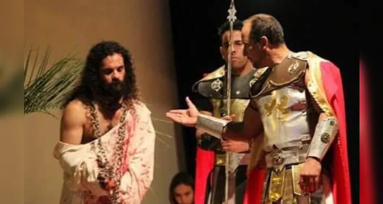 Imagens do espetáculo realizado pelo Grupo Passio Christi