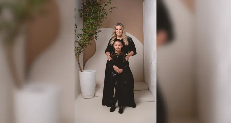 Thais Cury e sua filha Maria Eduarda Silva