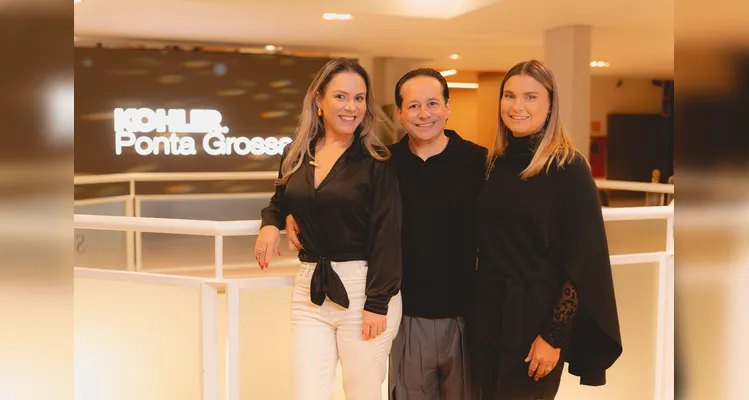 Amanda Maira, este colunista e Rubiane Pauliki Zanetti