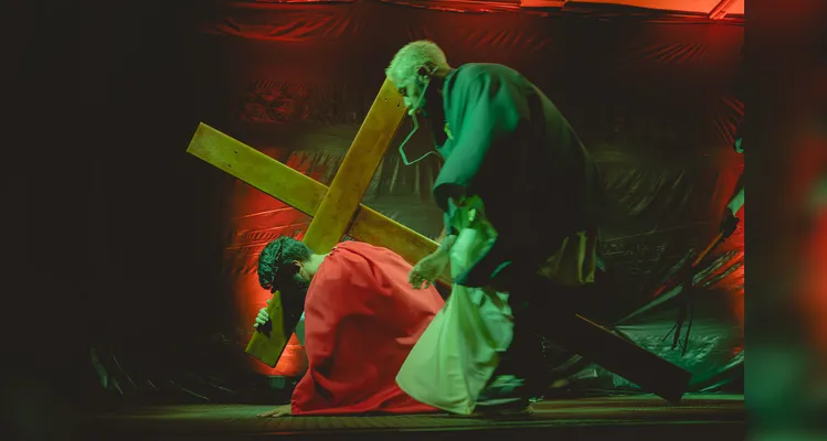 Paróquia realiza primeira encenação da Paixão de Cristo em Ponta Grossa