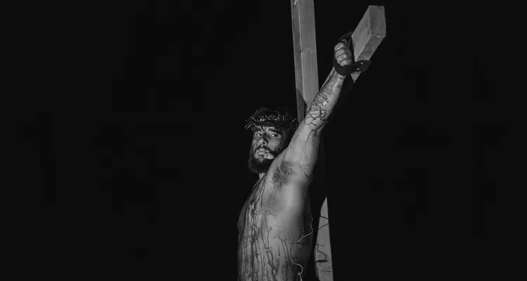 Paróquia realiza primeira encenação da Paixão de Cristo em Ponta Grossa