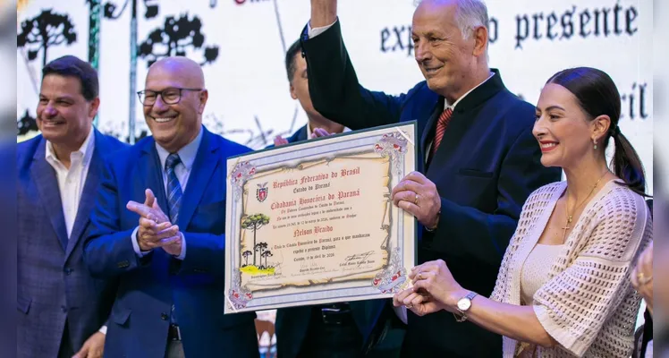 Exemplo de fé, Pastor Nelson recebe título de 'Cidadão Honorário do Paraná'