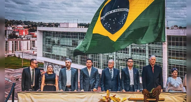 Exemplo de fé, Pastor Nelson recebe título de 'Cidadão Honorário do Paraná'