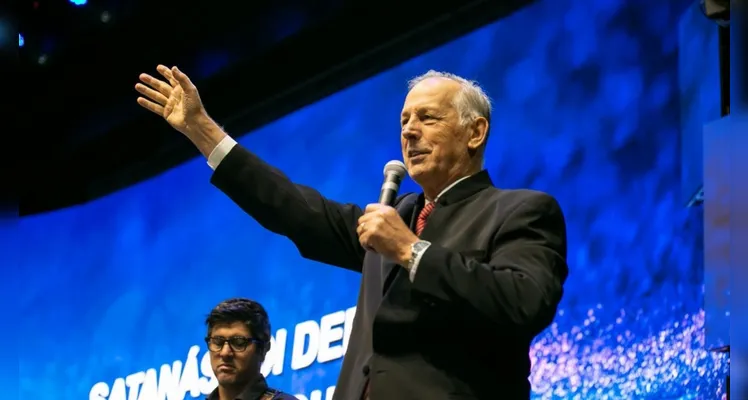 Exemplo de fé, Pastor Nelson recebe título de 'Cidadão Honorário do Paraná'