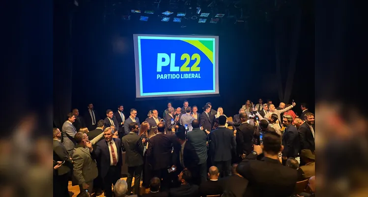 Moro e Rosângela se filiam ao PL com presença de Flávio Bolsonaro e Elizabeth Schmidt