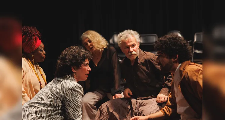 “Peça sobre peças” estreia no dia 16 de abril de 2026, no Teatro Cleon Jacques, em Curitiba