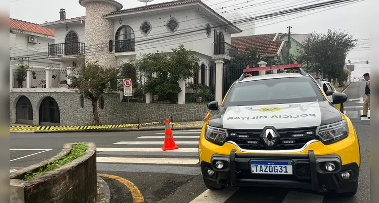 Possível bomba mobiliza operação em colégio de Ponta Grossa