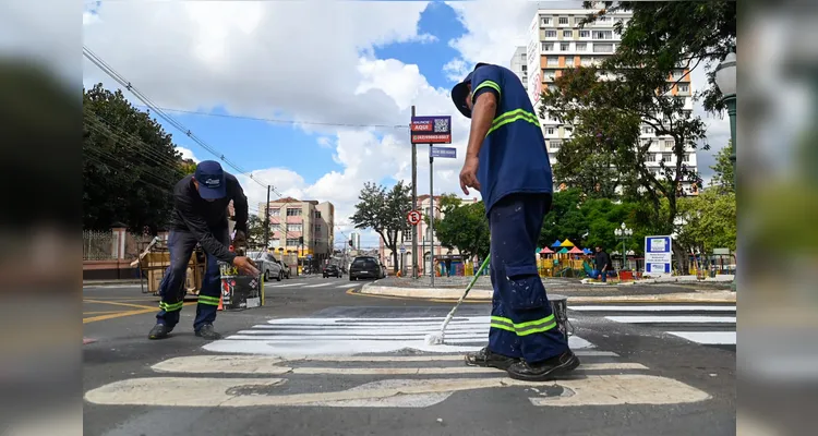 A força-tarefa de revitalização da Praça Barão do Rio Branco, no Ponto Azul