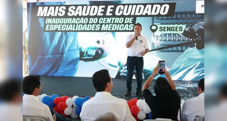 Ratinho Junior inaugura Centro de Especialidades e anuncia maternidade em Sengés