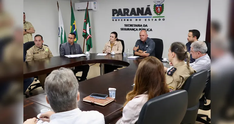 A agenda contou com a presença de representantes e técnicos que ocupam cargos de decisão dentro da Secretaria de Segurança Pública do Paraná.